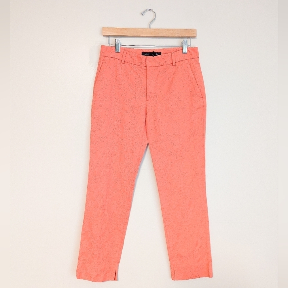 Zara Peach Paisley Capris NWOT